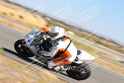 media/Oct-15-2023-TrackXperience (Sun) [[85198ff50b]]/Group 2/session 4 turn 3/